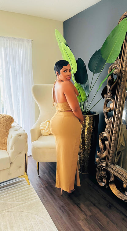 Center Of Attention Skirt Set