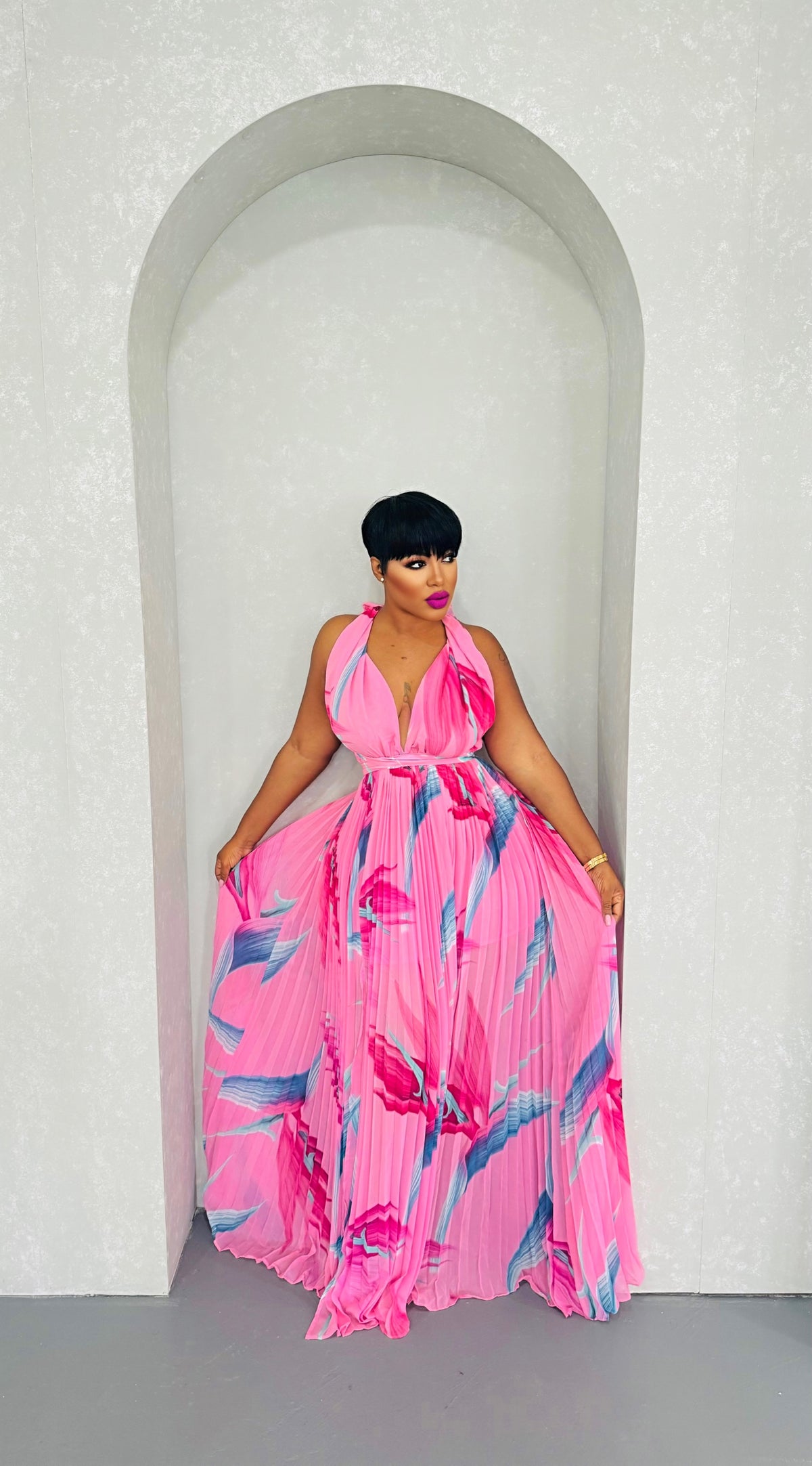 Pink Reign Pink Reign Pleated Maxi Dress – FashionFreakssss