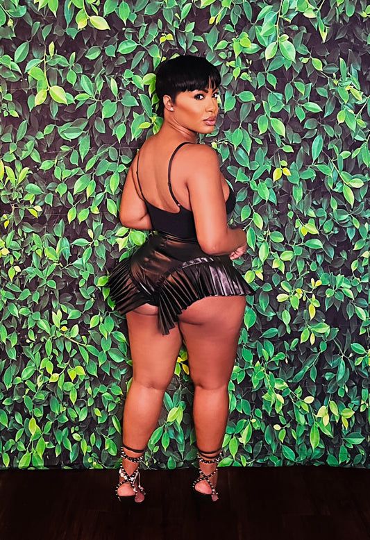 Thique Leather Shorts